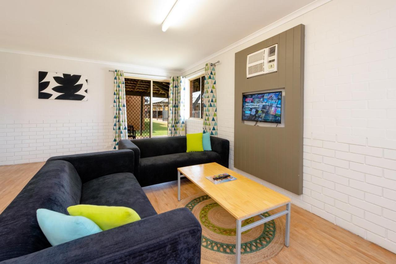 Geraldton'S Ocean West Holiday Units & Short Stay Accommodation Экстерьер фото